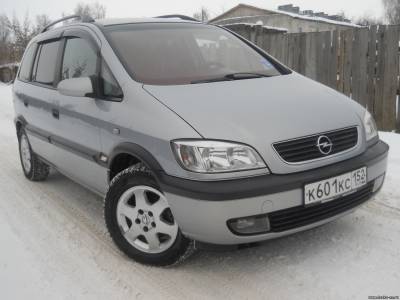 Opel Zafira 2001г. Идеальное состояние